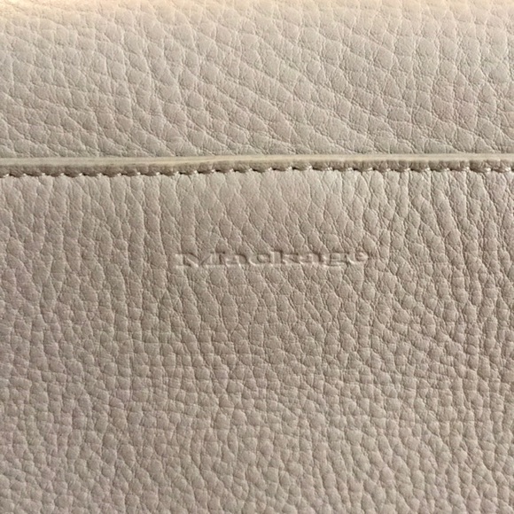 Mackage handbag. Like new condition. Light pink - Picture 3 of 8